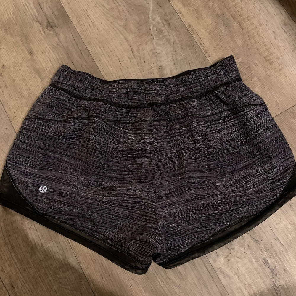 Reversible Lululemon Shorts size 8